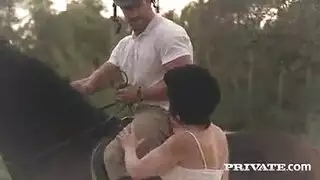 عجوز قنبلة العضلات