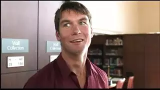 رجل يجعل فتاة تتحول الى كلبه هائجه بقسوه