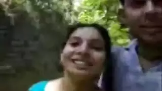 ينيك الجيرل فرند بتاعتة ويصورها
