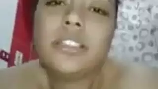 عاهرة مصرية تركب قضيب حبيبها بقوة