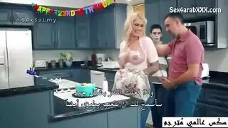 مدلك وينيك جماعي