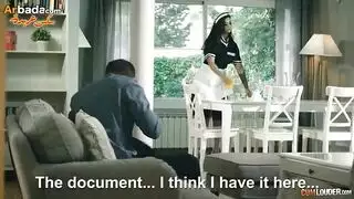 سرقة خادمة ميلف تتحول إلى جلسة بورن عنيف
