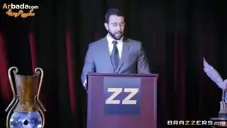 جائزة أكبر قضيب في أمريكا: انتصار قضيب عملاق في فيلم بورن