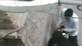 مرافقة مصرية ساخنة تقدم حركة في الشارع وتتعرض لتدمير مؤخرتها