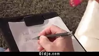 فتاة جامعية شرموطة تنيك استاذ الجامعة نيكة ساخنة ولا في الاحلام