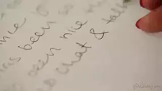 مشاهد سحاقية صريحة: لعق فرج مبلل بأوضاع ساخنة