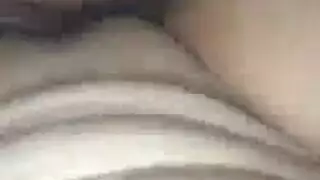 جنس خام حقيقي: شاب مثير يضاجع فرج متزوجة عثر عليها عبر الإنترنت