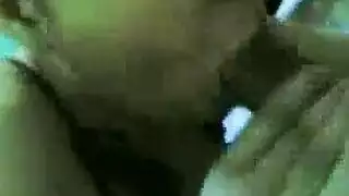 مص ورضاعة إباحية مع أنين شهواني