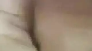 نكاح محرم: فحل سعودي يملأ كس أمه بالسائل المنوي