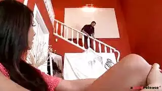 ركوب شرجي عنيف: تصرخ أثناء الذروة