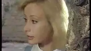 ماراثون أفلام إباحي قديم: كل أنواع النيك الخام المثير
