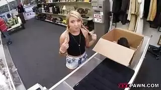 ضيق الهرة مثليه الشرج اللعب