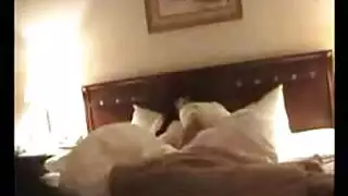 جلسة نيك عربية ساخنة: بورن في غرفة الفندق