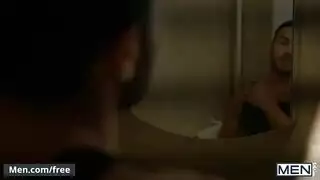 شرج قاسي مع توينكس الجامعة ينتهي بإطلاق كميات كبيرة من السائل المنوي