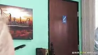 في املتجر