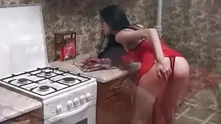 فتاة مزرعة إكس إكس إكس بشعر بري تمت ممارستها بقسوة