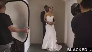 ممثلة إكس إكس إكس لا تشبع تريد مائك المنوي