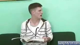 أفلام إباحية صريحة مع تيمنيا وصديقاتها العاريات