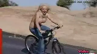 جلسات تلبيد مع نساء ناضجات