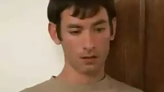 لواط نائم بمؤخرة ضخمة فيلم جنسي إباحي