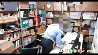 كاميرا توغل تلتقط جلسة استمناء حارة للفتاة