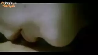 شقراء على سمراء: مشاهد سحاق أوروبي صريح