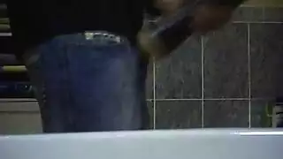مشهد إباحي سريع: جنس عبد في لعبة برية