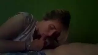  مفاجأة كريمباي لهؤلاء العاهرات الشقراوات في المكتب