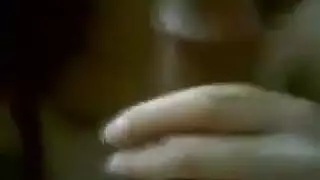 شريط سكس مغربي حقيقي: الحبيبة تمص بقوة لحبيبها