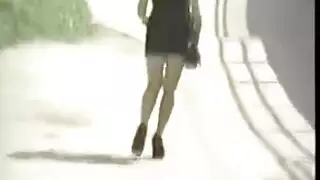 بنت جميلة بتمص زبر كبير وتبلع اللبن