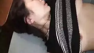 بورن آسيوي: إثارة زوجته لممارسة جنس عنيف