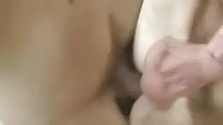 شابان مشاغبان في فيلم مثلي صريح