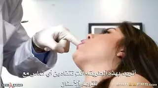 طبيب أسنان يمارس الجنس مع مريضة على الكرسي فيلم إباحي صريح في العيادة