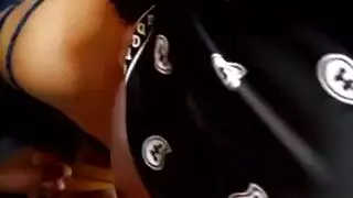 فيديوهات رضع مص عض نهود