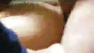 التجسس على امه