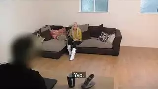 سكسي يشتغل على السريع