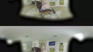 بنت شرموطة بتلعب في كسها وبزازها في الواقع الف