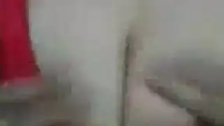 هالة العربية ذات المؤخرة الضخمة تتعامل مع شرج عنيف