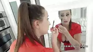 غزو منزلي كامل: يمارس الجنس مع صديقته الجميلة في كل مكان