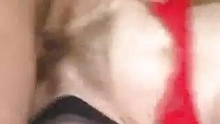 مزيج من الجنس العنيف في حلق كوثر والجنس بين ثدييها
