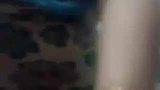 بورنو مكثف في الشقة: فتاة مصرية تمص وتنيك من أجل قذف