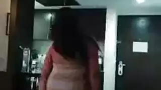 عرض مباشر محظور: فعل إكس إكس إكس صريح