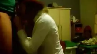 عاهرات أقزام في تجميع لقذف الوجه المتطرف
