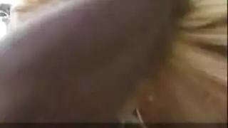 ريبيكا تناسب شقراء في الجنس الخام