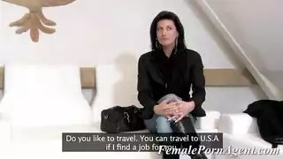 جلسة جنس منزلية قوية لزوجين هنغاريين لإصلاح علاقتهما