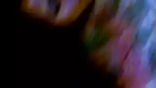 التواصل البصري والاستمناء المتبادل يوصلانها للذروة