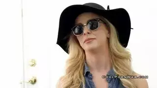 اثنين من نجوم البورنو يفتن جنيفر وايت وسولي
