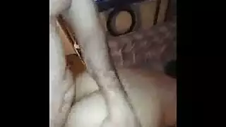 ثدي كبير متنحه يتحرك ينيجه في المطبخ