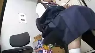 في سن المراهقة اليابانية الاباحية تقبيل