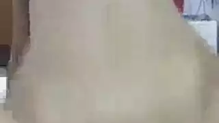 سكس عربي ريفي: فعل صريح في بساتين النخيل